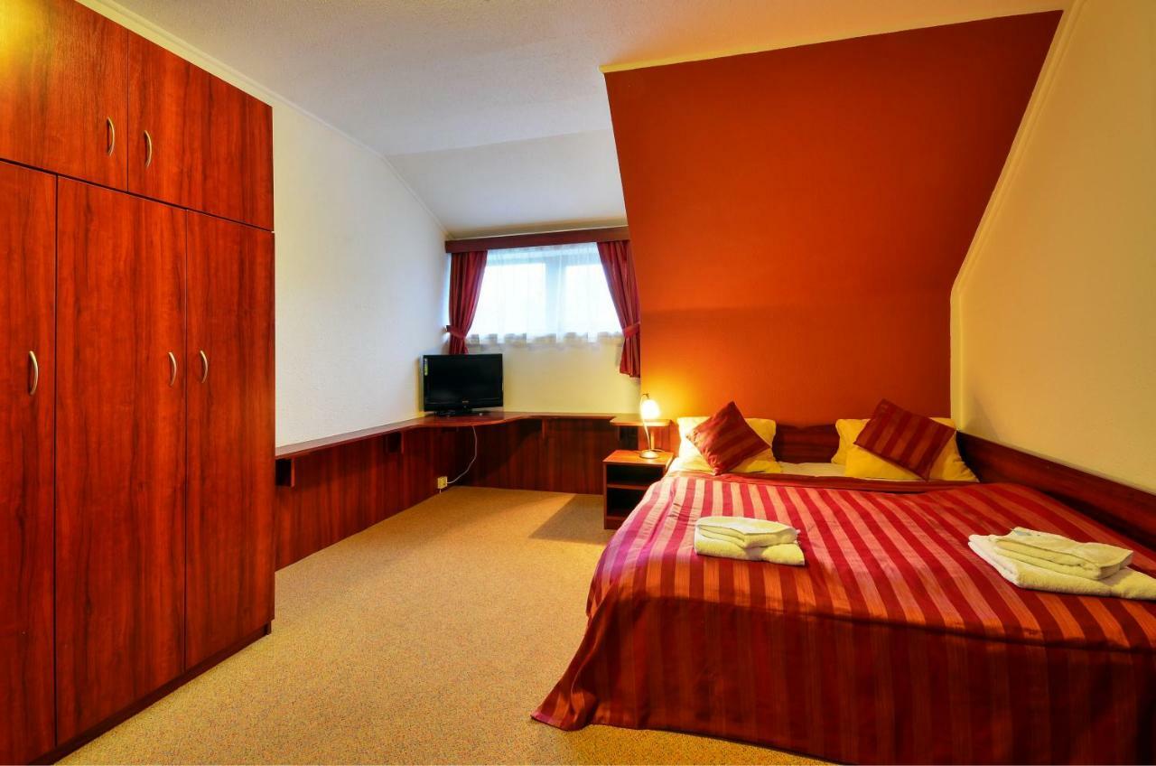 Hotel Stara Posta Filipovice Exterior photo